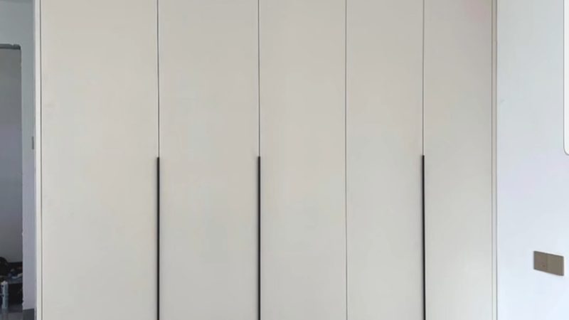 實(shí)木書柜定制，成都哪家公司更專業(yè)？**